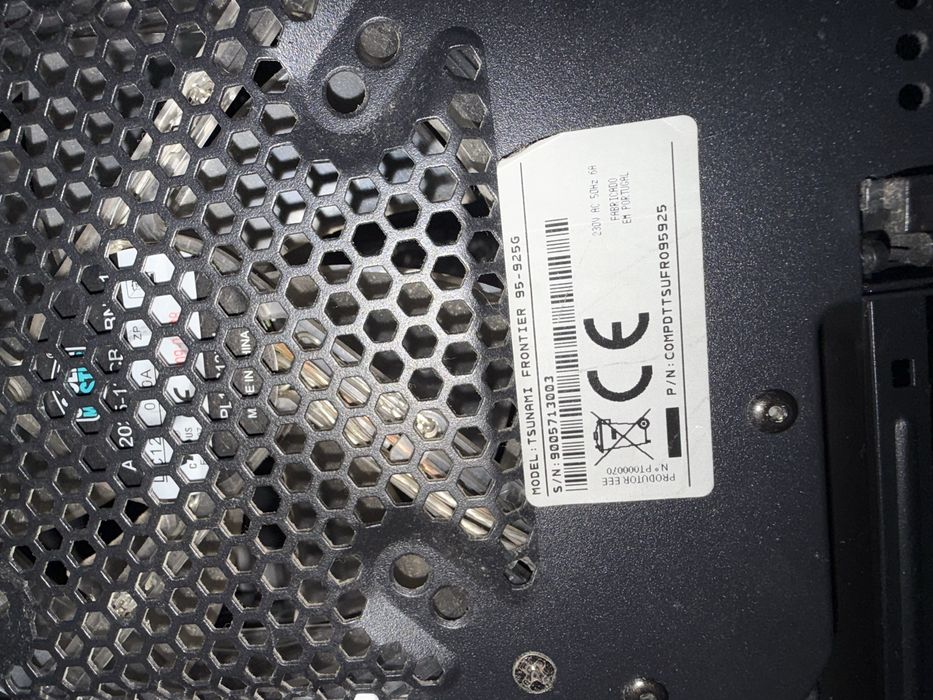 Vendo Computador p/desocupar