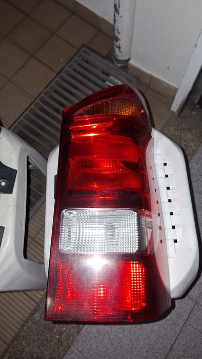 Farolins Traseiros Mercedes Vito Chassi W447