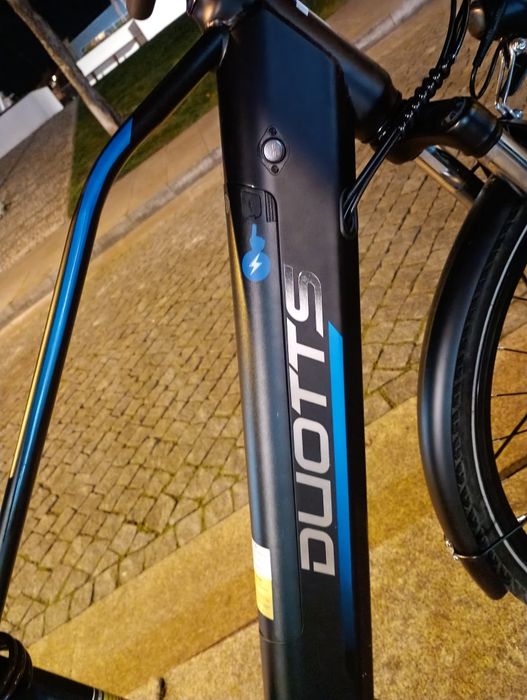 Bicicleta com batteria
