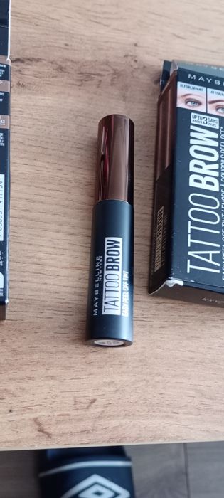 Farba do brwi Maybelline