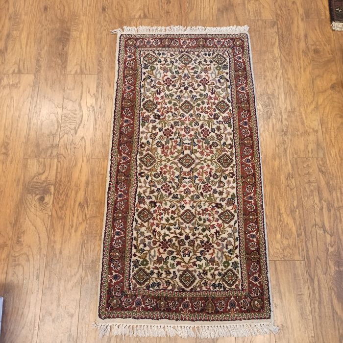 #262Ręcznie wiązany dywan wełniany Yammuna 144 × 73 cm – orientalny, Indie