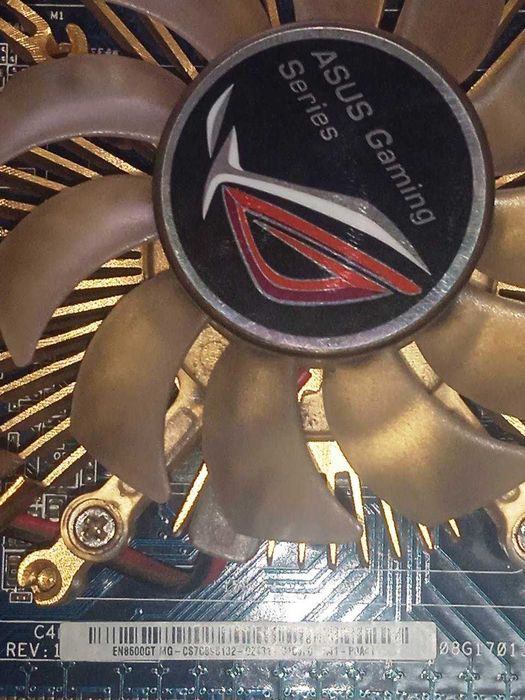 Відеокарта ASUS EN8600GT   MG/HTP/512M/A     (Б/В)