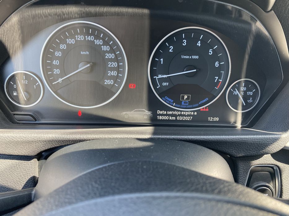 BMW 330 e iPerformance Advantage