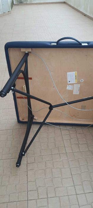 Cama Terapêutica Móvel, Massagens, Tratamentos.