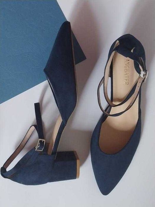 Босоніжки жіночі angbater 41р., сині екозамша