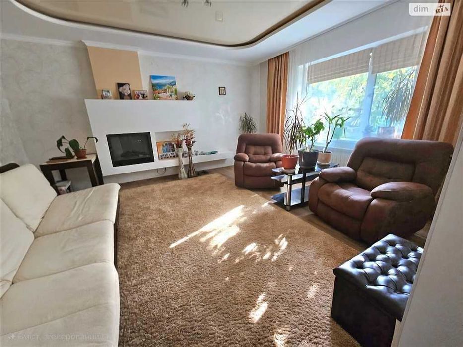 Шикарний будинок з приємною атмосферою у передмісті