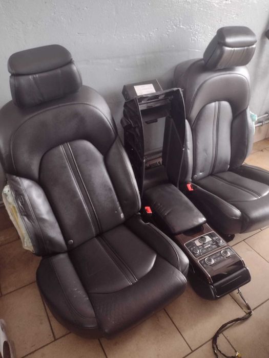 fotel tył prawy lewy Audi A8 D4 grzany z masażem