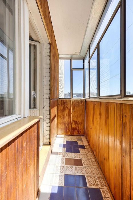 2-кімнатна квартира з ремонтом | Стрийська | Цегляний будинок | 52 м² | 2 балкони