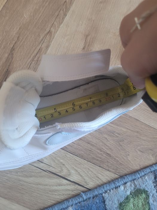 Buty na rzepę dla chlopca Nike
