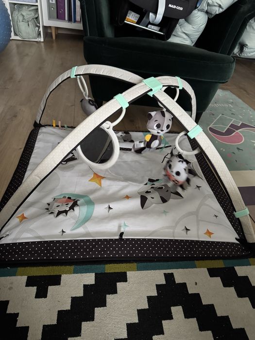 Mata edukacyjna tiny love magiczna kraina