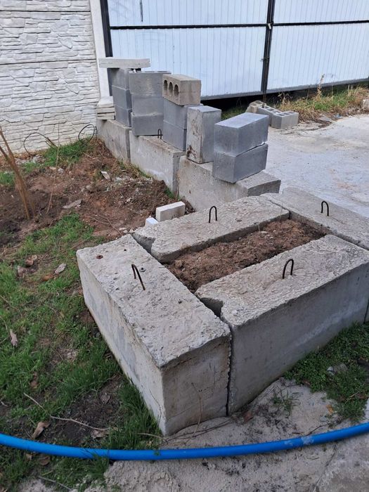 Бетонні блоки, 7 шт