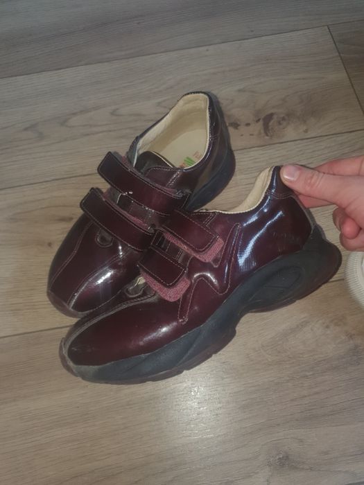 Туфлі для дівчинки