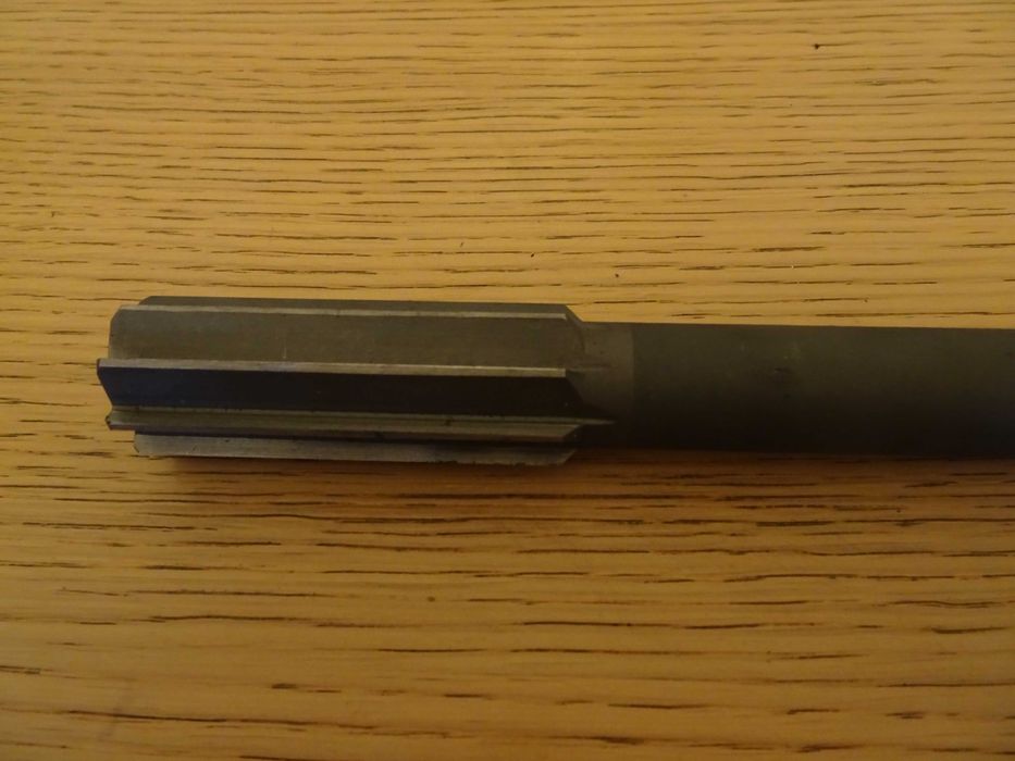 Rozwiertak maszynowy HSS 27 mm MK3 z płetwą, H7 (272)
