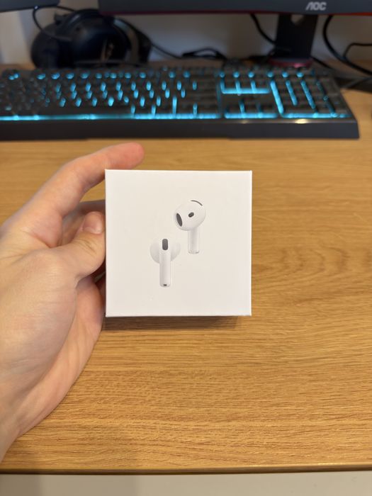 Oryginalne słuchawki bezprzewodowe Airpods 4 (ANC)
