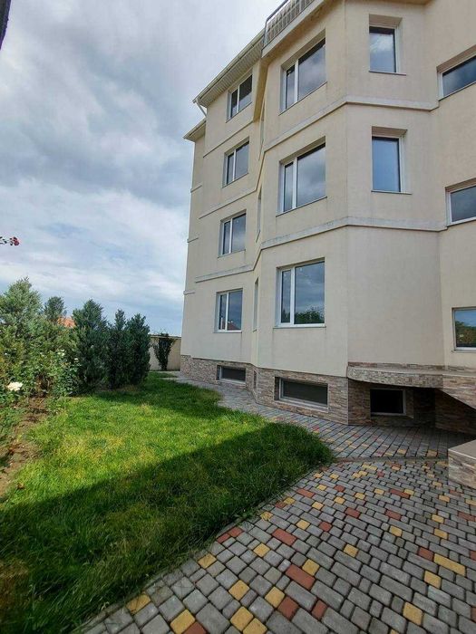 Здам будинок під ваш вид бізнесу: клініка, готель, садочок, Совіньон,