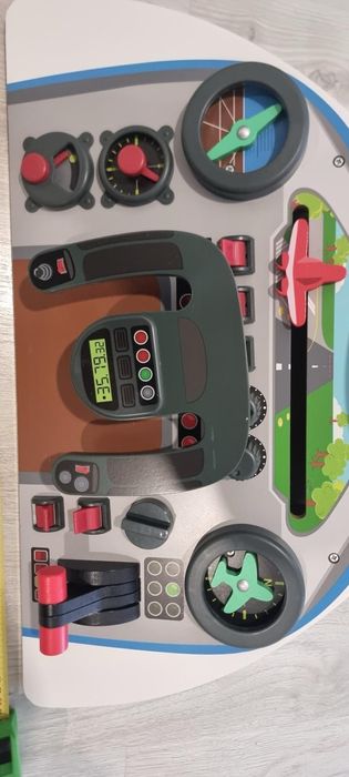 Painel de Atividades  em Madeira – Educativo (18m+)