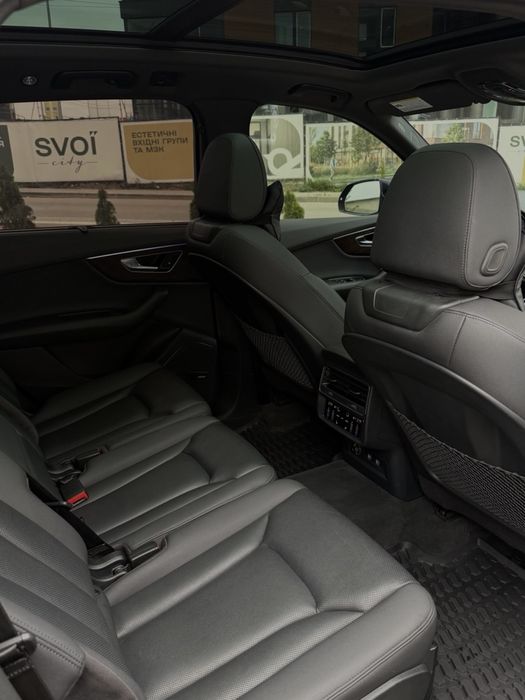 Продам Audi Q7 2020 року