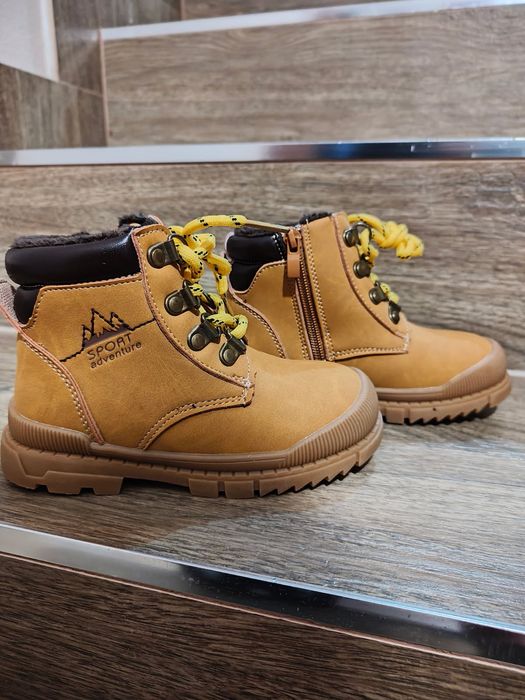 Traperki z futerkiem Camel