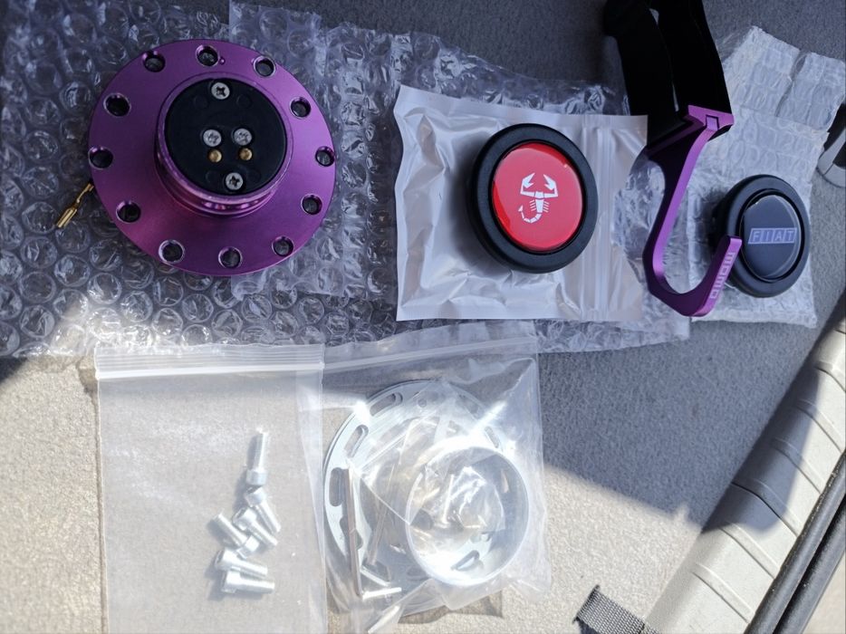 Volante Momo Madeira Fiat Punto + buzinas universais