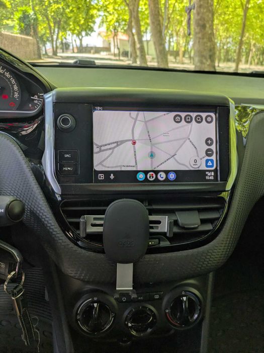 Peugeot 208 | 2017 | 1.2 PureTech Style | 82 CV | Gasolina | 55 000 km