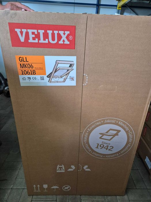 Okno dachowe Velux 78/118, GLL MK06, 3 szyby, dolna klamka,drewniane