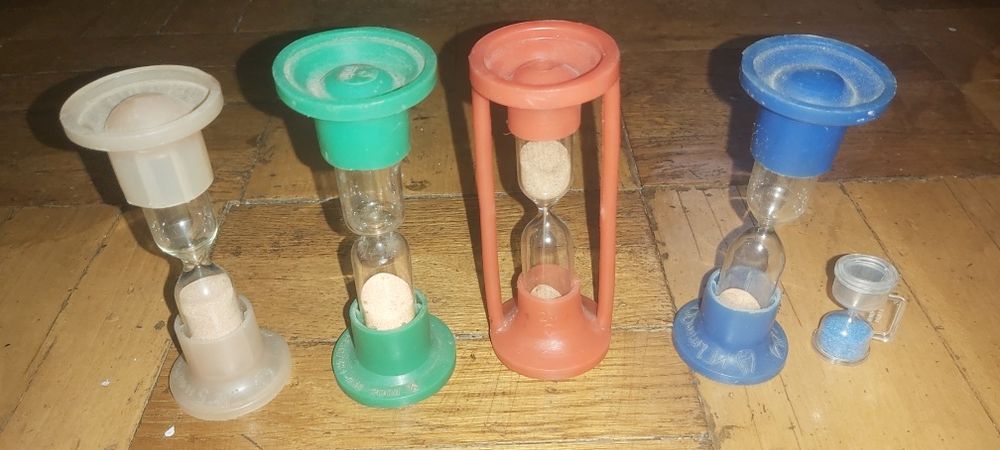 Часы песочные времен СССР