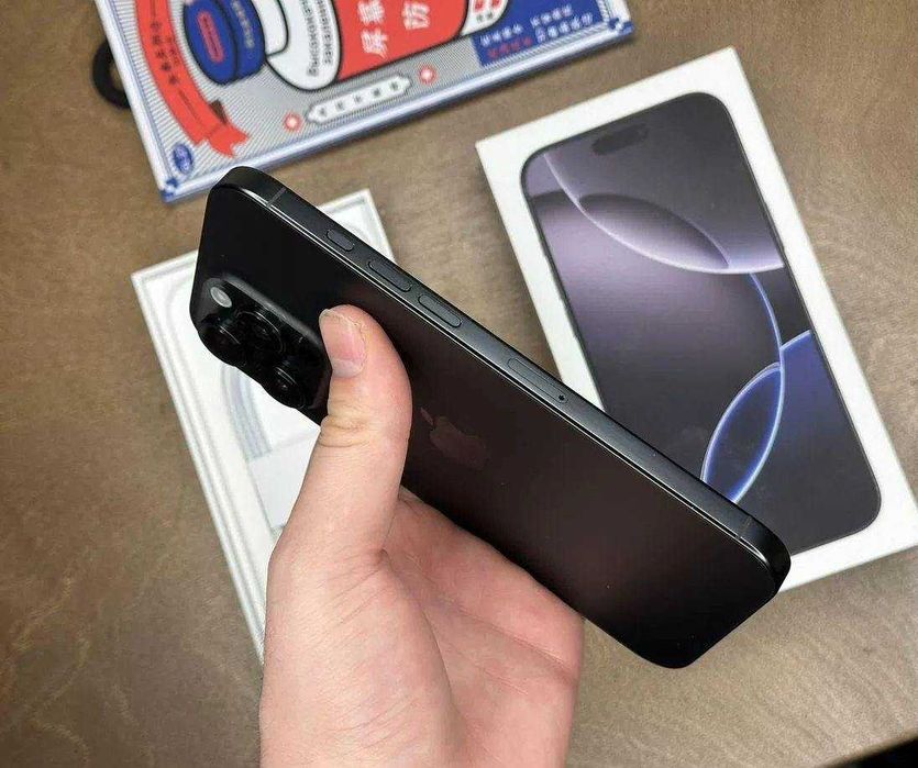 iPhone 16 Pro Max, 1 ТБ, SIM + eSIM