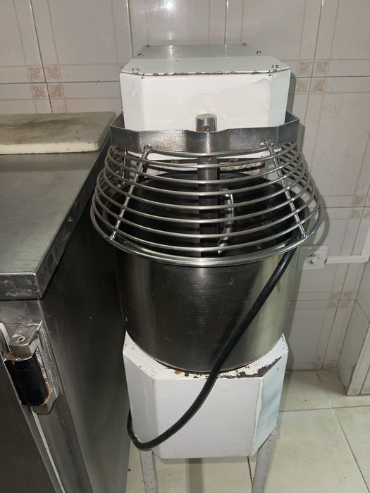 Batedeira Industrial para Massas com Uso