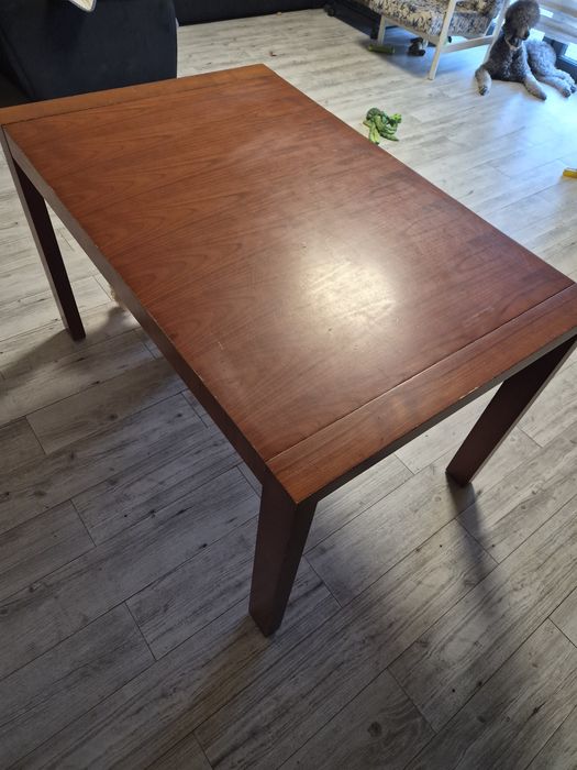 Stół  wymiary 125x80.50 cm