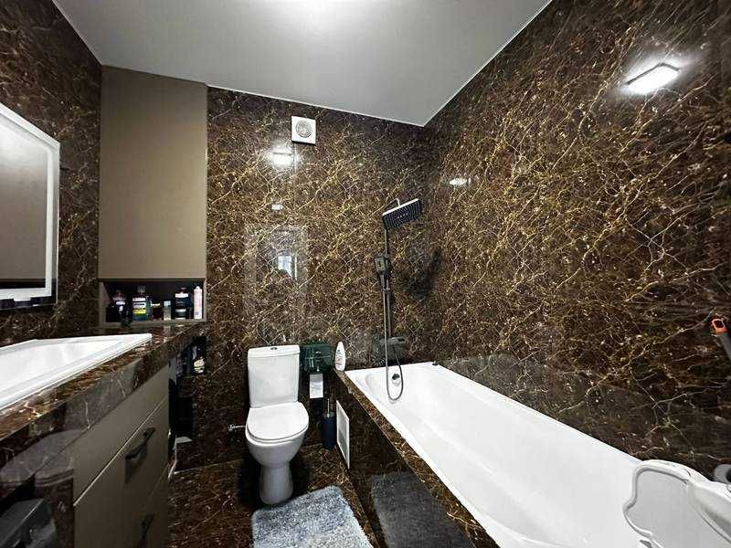 2-комнатная квартира Маршал Сити Жукова 77м² Ремонт - Вид 6