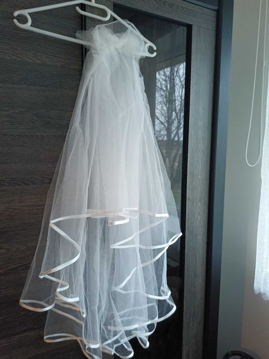 Suknia ślubna - rozmiar 36 / 38 + welon oraz bolerko