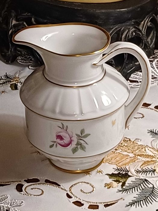Mlecznik porcelana B&G Dania (P.740)