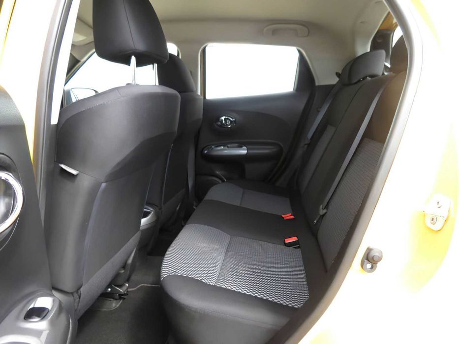Nissan Juke SV      2016