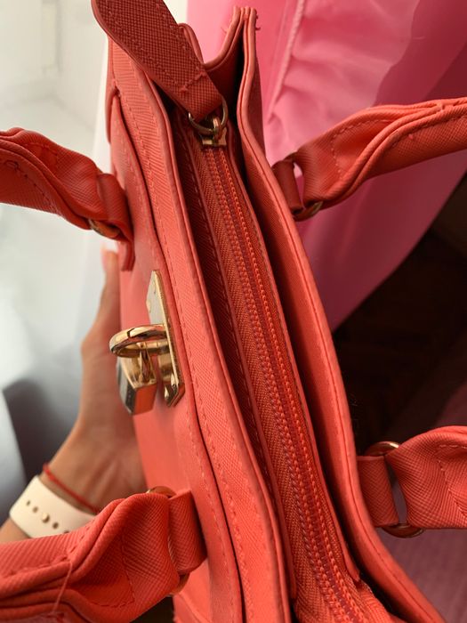 Сумочка жіноча мініатюрна нова