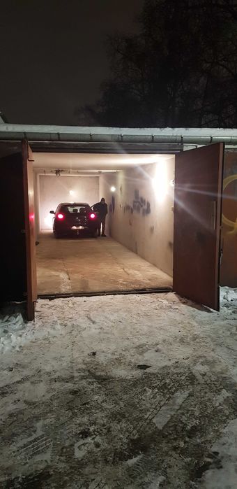 Garaż 42 m² ursus niedzwiadek przy stacji skm - Widok 2