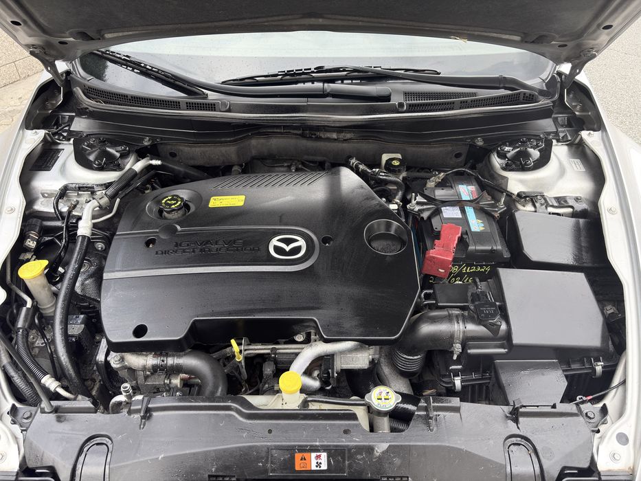 Mazda 6 pegar e andar