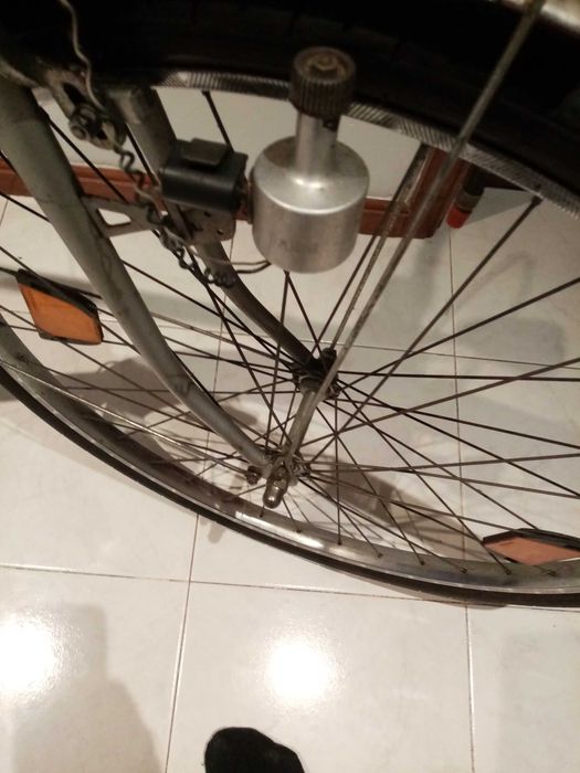 bicicleta vintage pasteleira