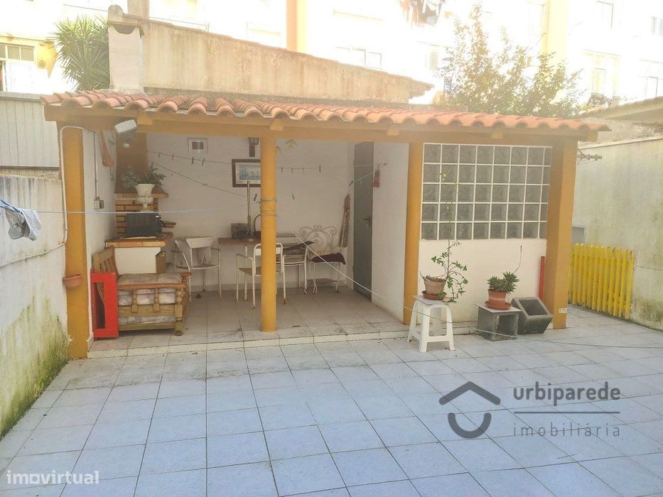 Apartamento T3 com terraço no Dafundo — Algés, Linda-A-Velha E Cruz Quebrada-Dafundo, Lisboa
