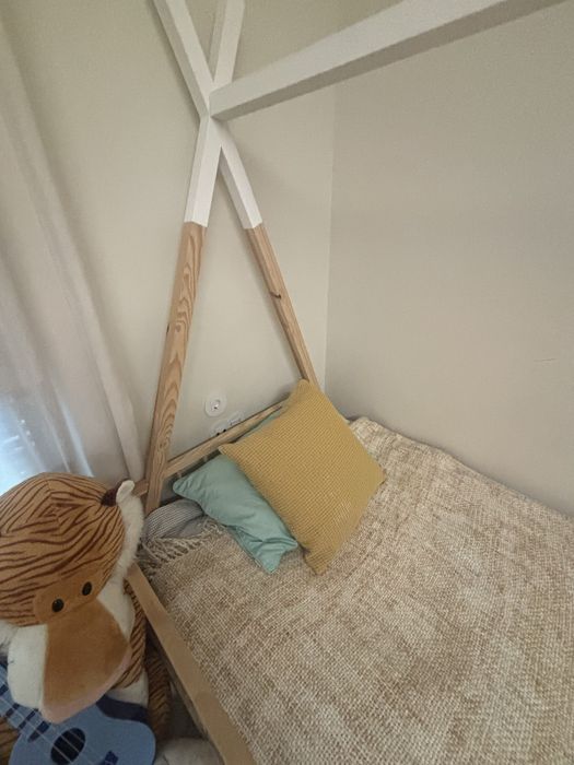 Uma cama para crianças Puro Amor