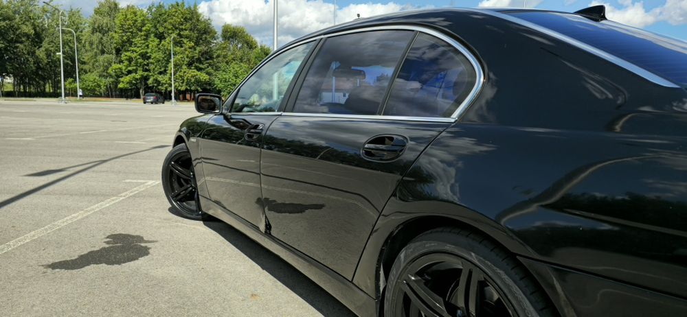 BMW Seria 7 E66 745i 4.4 V8 333 KM | LPG PRINS | Black Sapphire Metallic | 20" Styling 166
