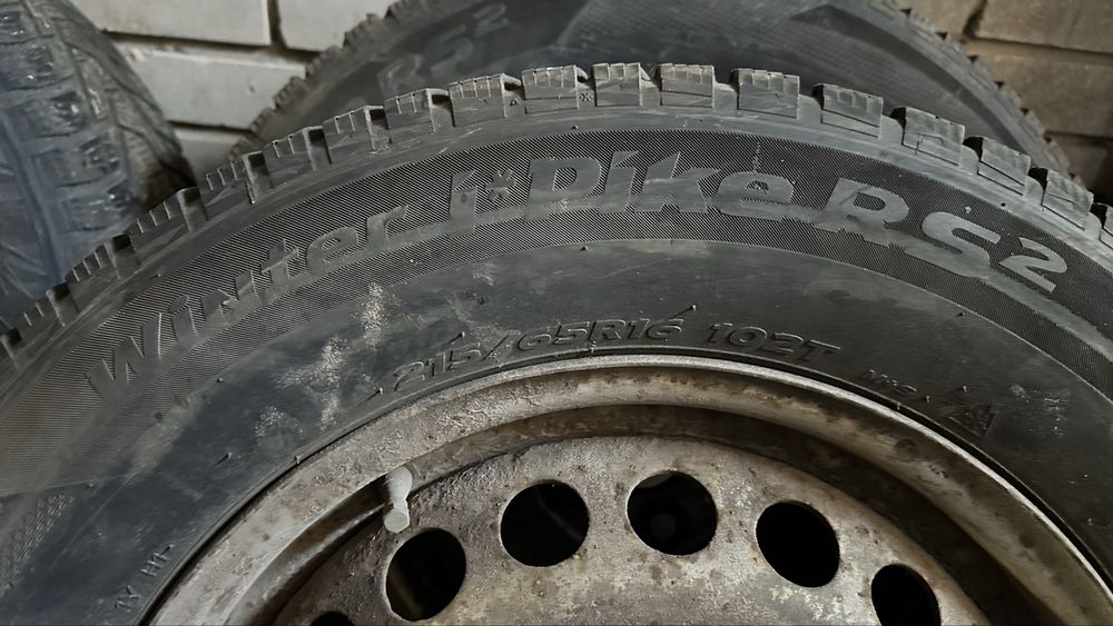 Комплект колес Volkswagen T5 Hankook Winter IPike RS2 215/65 R16