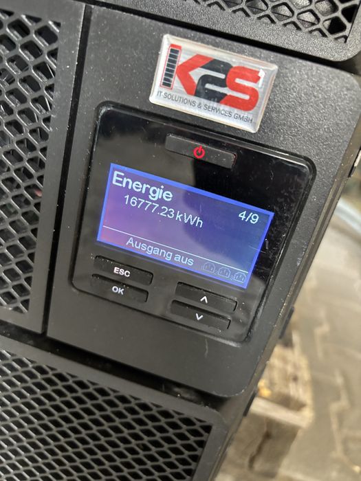 APC Smart-UPS On-Line SRT8KXLI 8 kVA / 8 kW + 2x SRT192BP2 + SBP16KP Bypass
