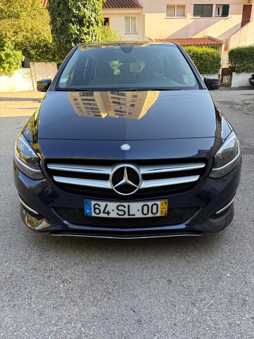 Mercedes-Benz B180d