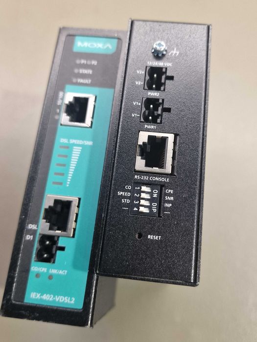 MOXA zarządzalny extender (modem) sieci Ethernet