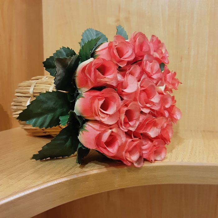 Цветы искуственные для декора дома