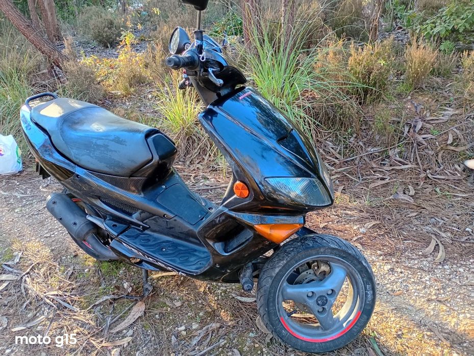 peugeot scooter 50cc muito bom