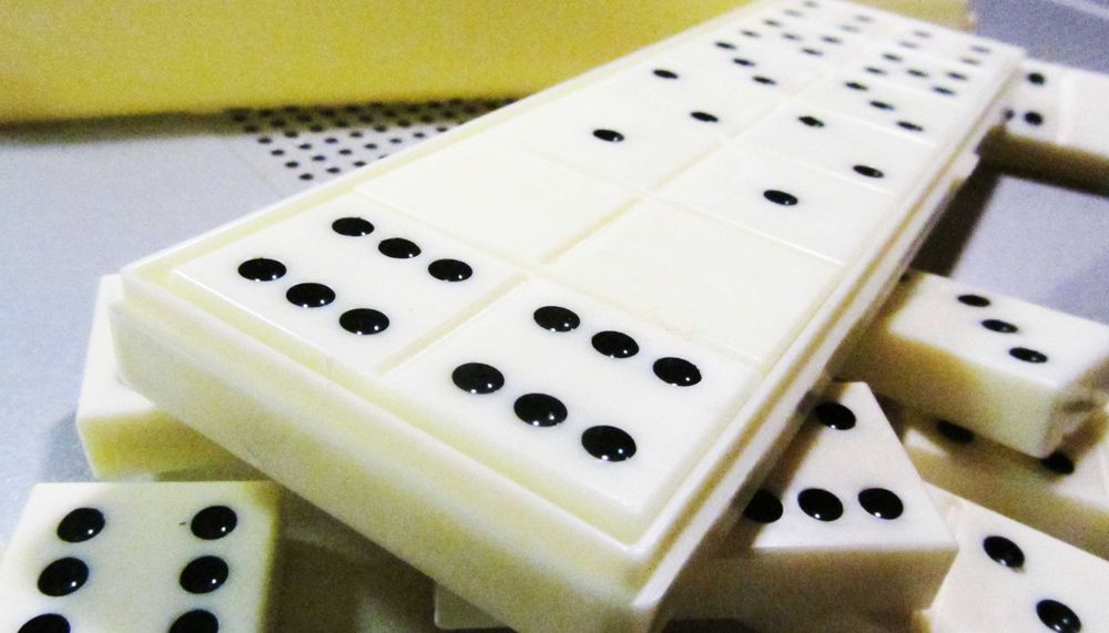 Белое домино игра домино кости домино