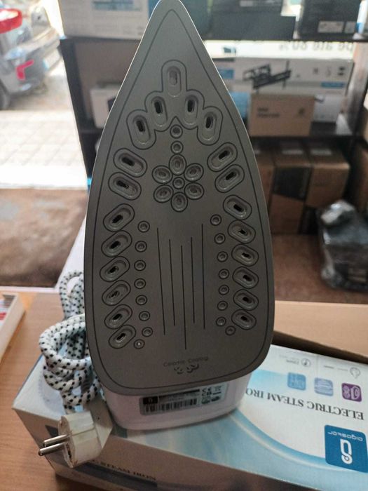 Ferro á Vapor novo c/ garantia