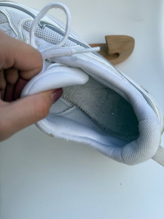 кросівки Nike Air Max Bliss