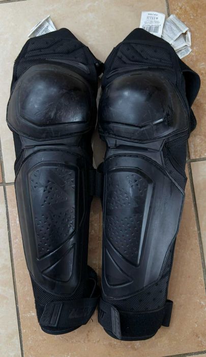 Ochraniacze na kolana LEATT/ Knee&Shin Guard EXT BLK rozmiar L
